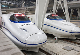 高鐵、動(dòng)車、機(jī)車